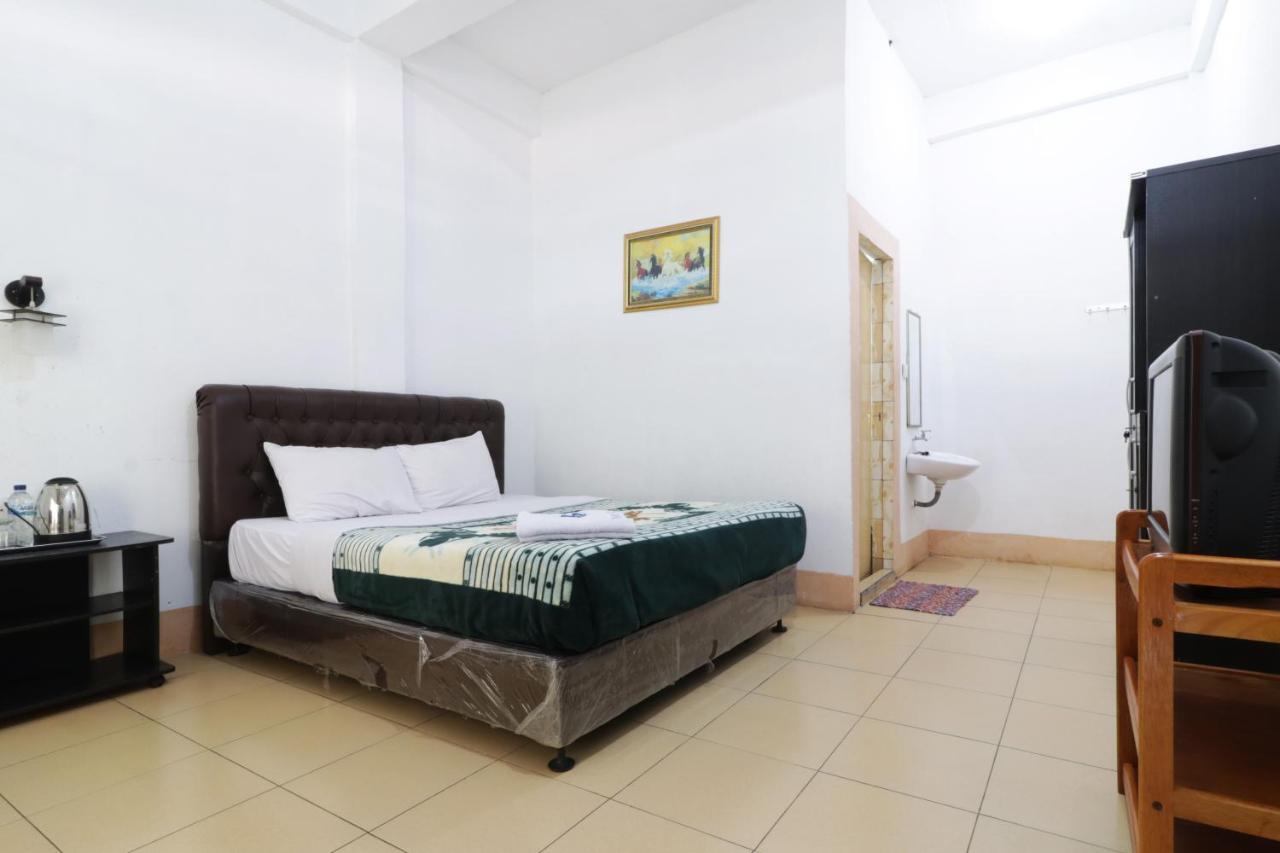 Villa Keluarga Bre Batunanggar 不拉士打宜 外观 照片